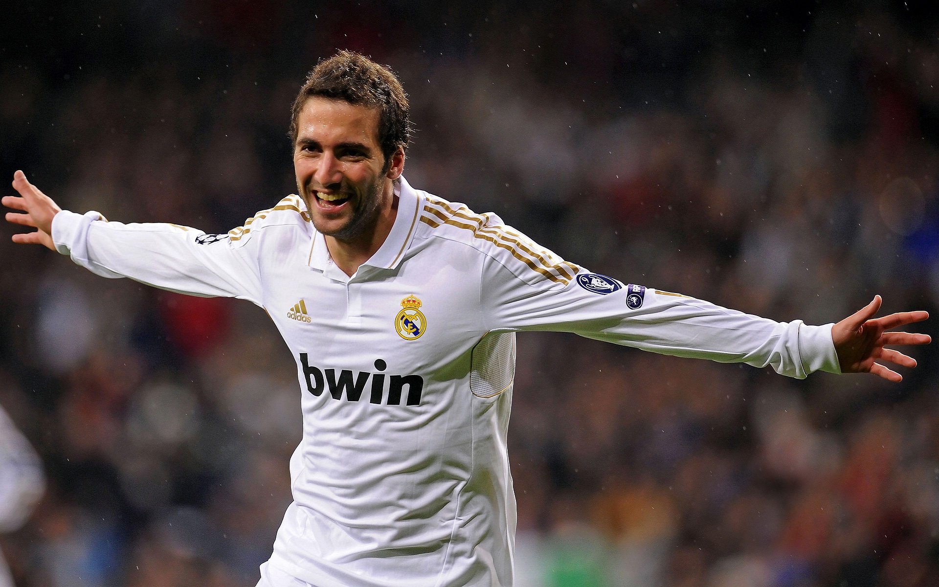 东契奇291110湖人三连胜！里夫斯2611布朗尼空接暴扣维金斯159，东契奇42分pk库里57分